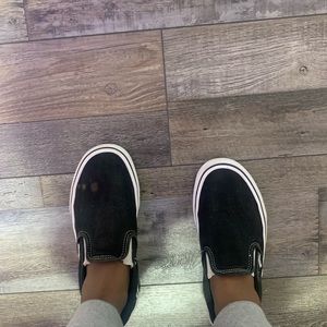 Black Vans
